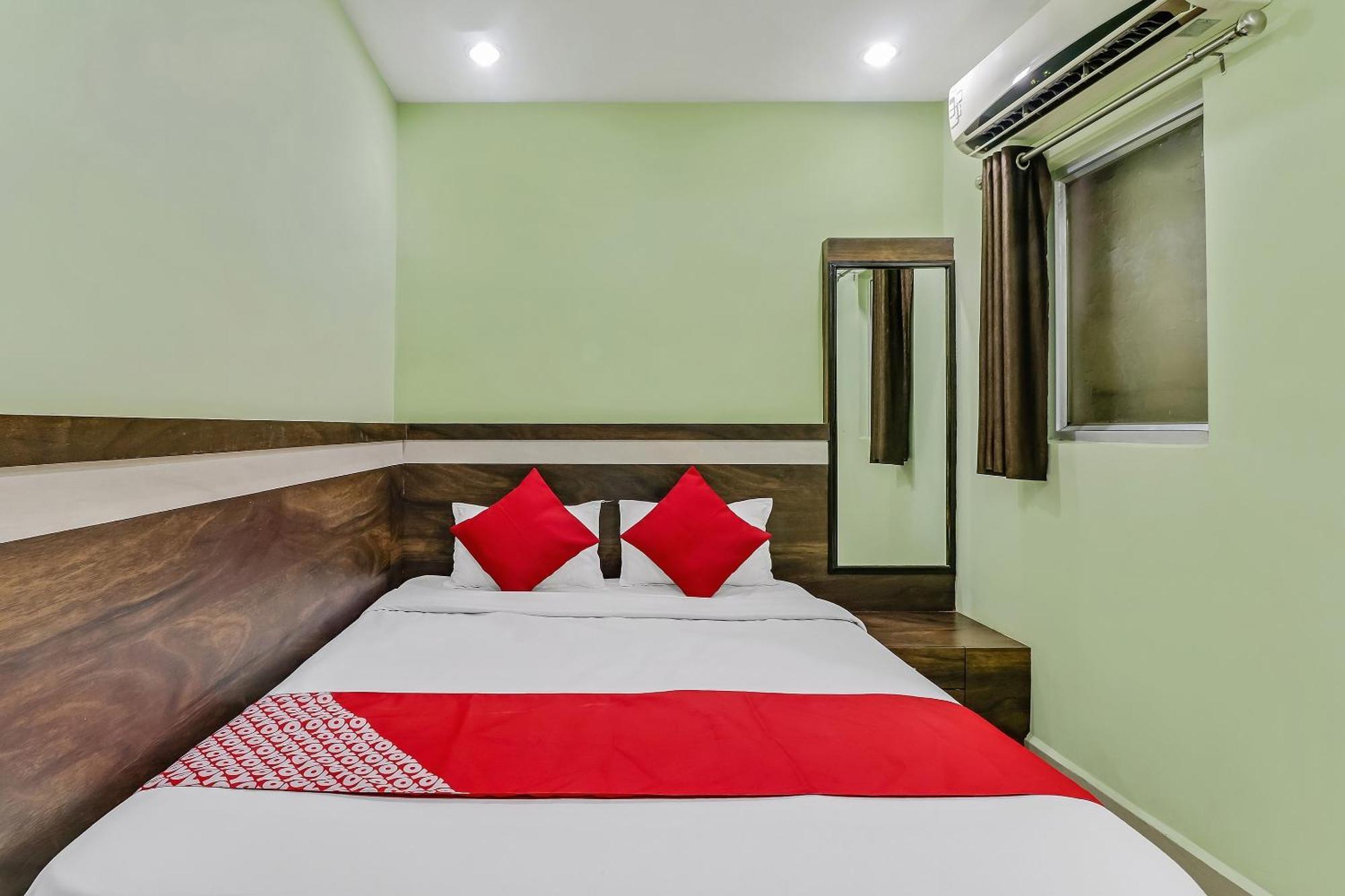 Super Hotel O Royal Raj Nandgaon Kültér fotó